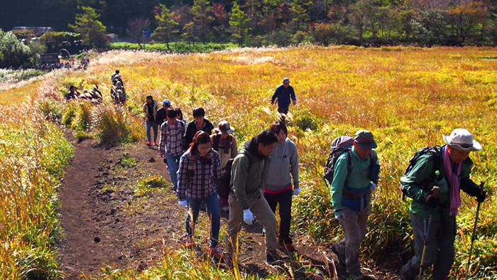 ロータリー・ローターアクト交流行事　由布岳交流登山