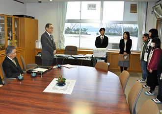 第６回 心に太陽をもとう 日出町小中学生善行表彰式（日出RC）